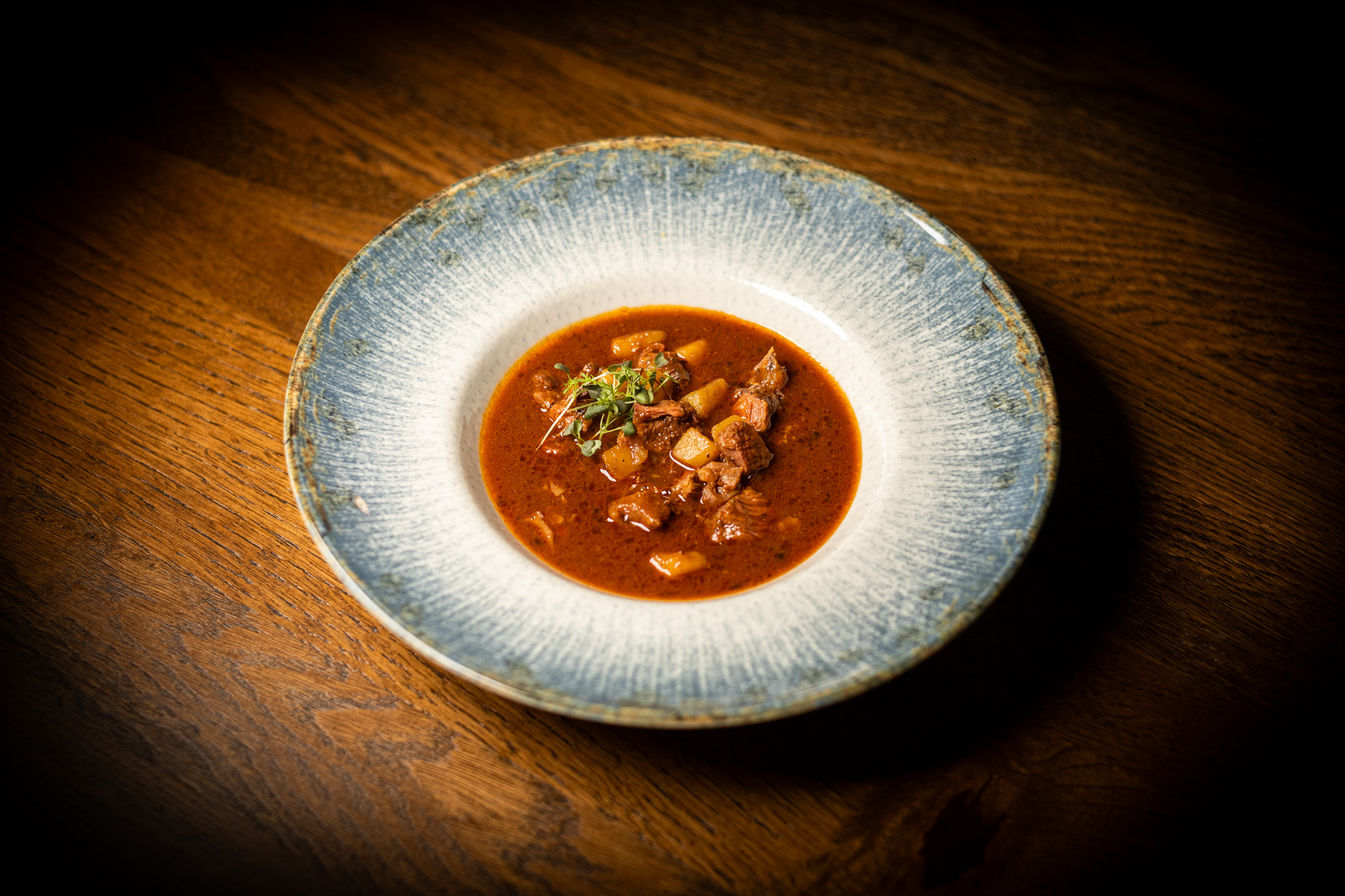 Gulášová polévka