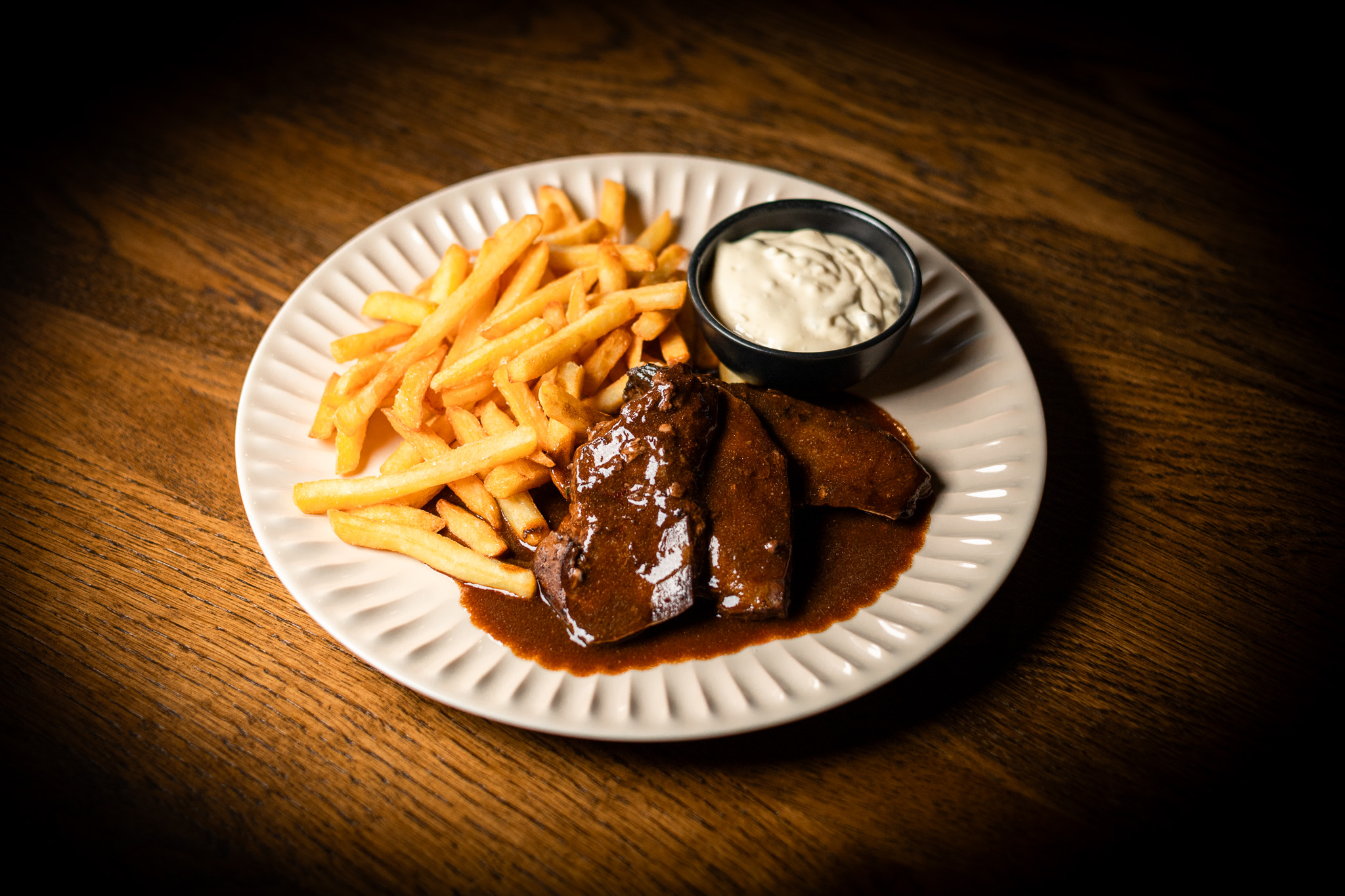 Telecí játra na roštu