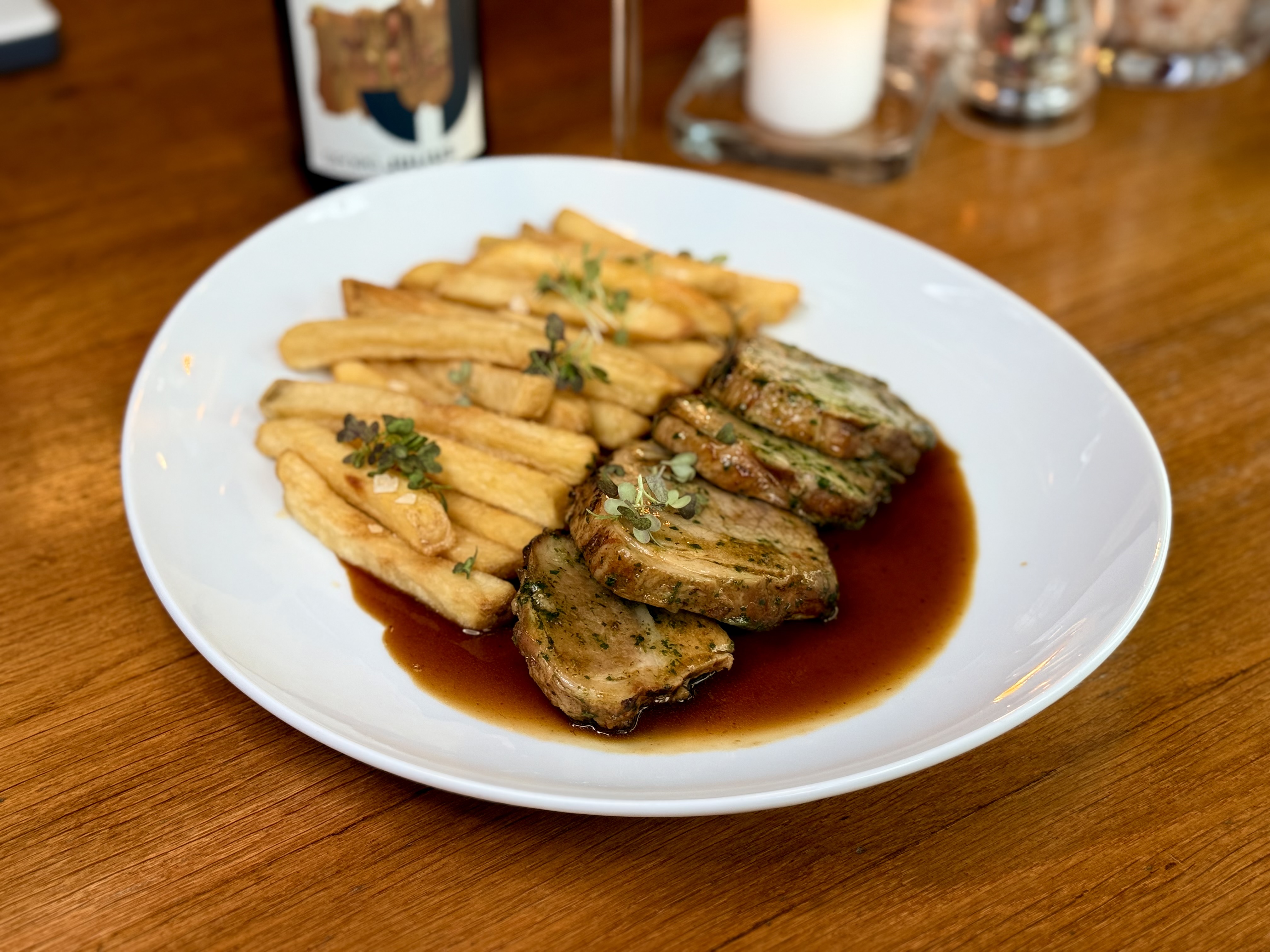 Vepřová pečeně na kopru