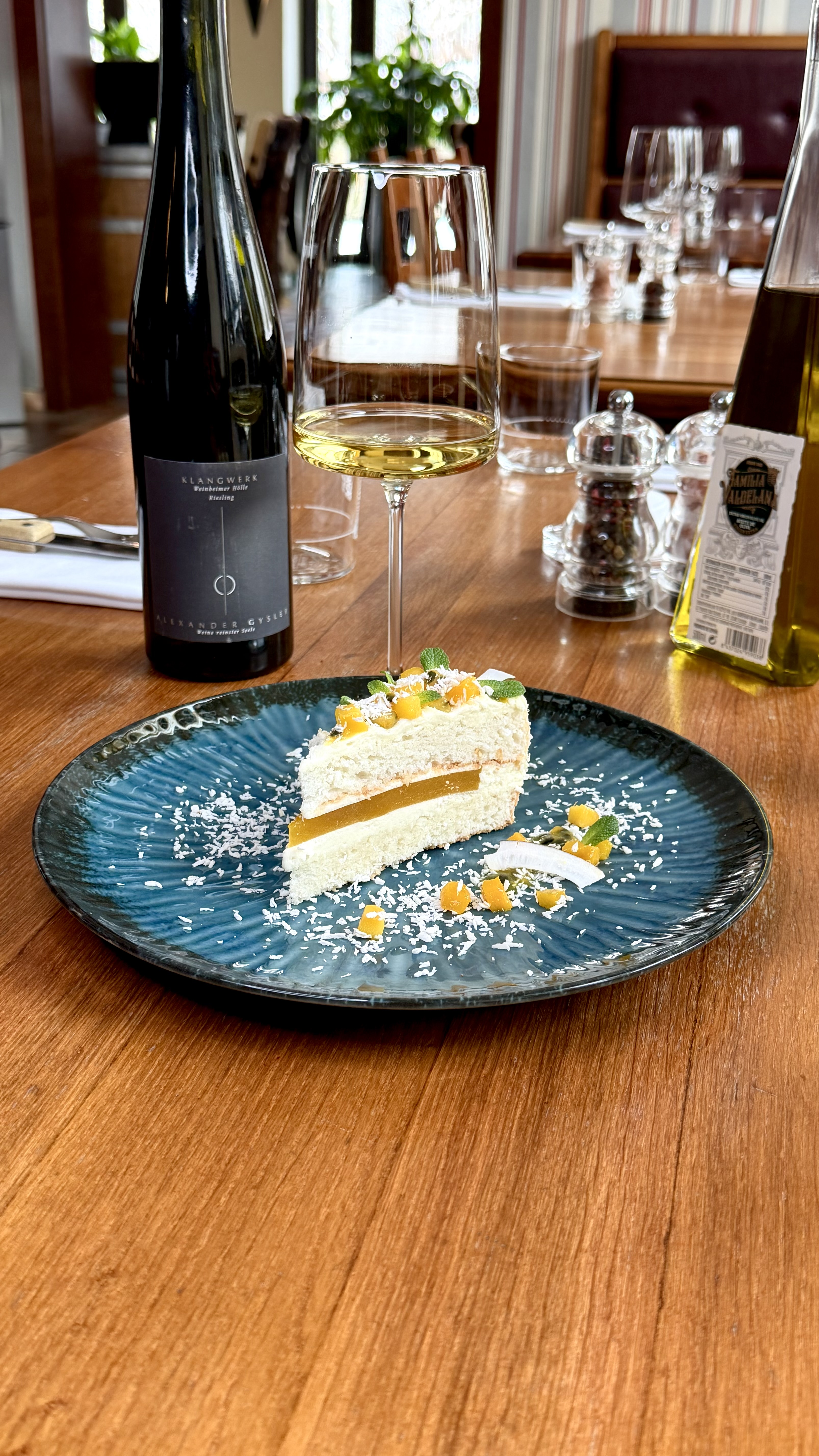 Smetanový řez s kokosem