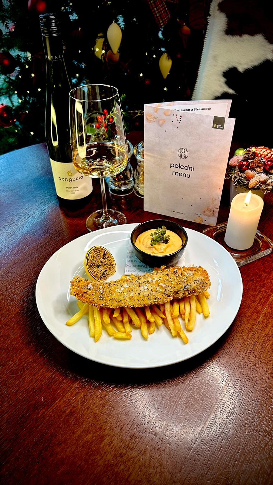 Smažená treska v panko strouhance s mákem a sezamem