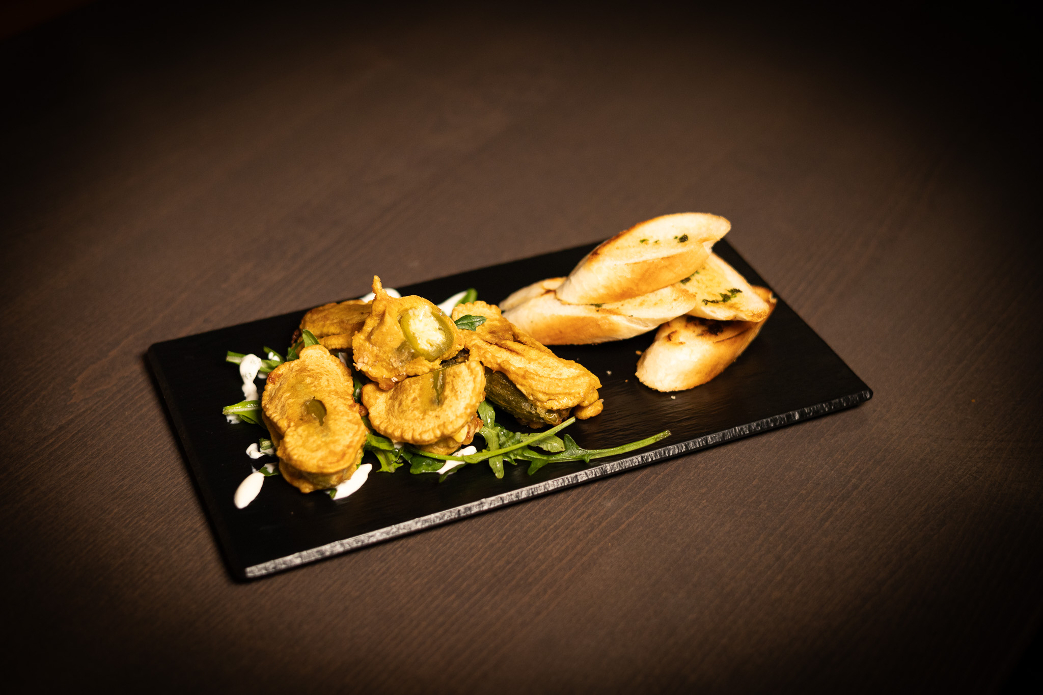 Jalapeño papričky v kari těstíčku