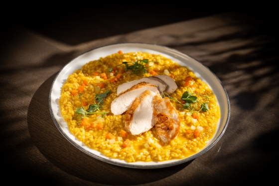 Grilované kuřecí prso s kůží