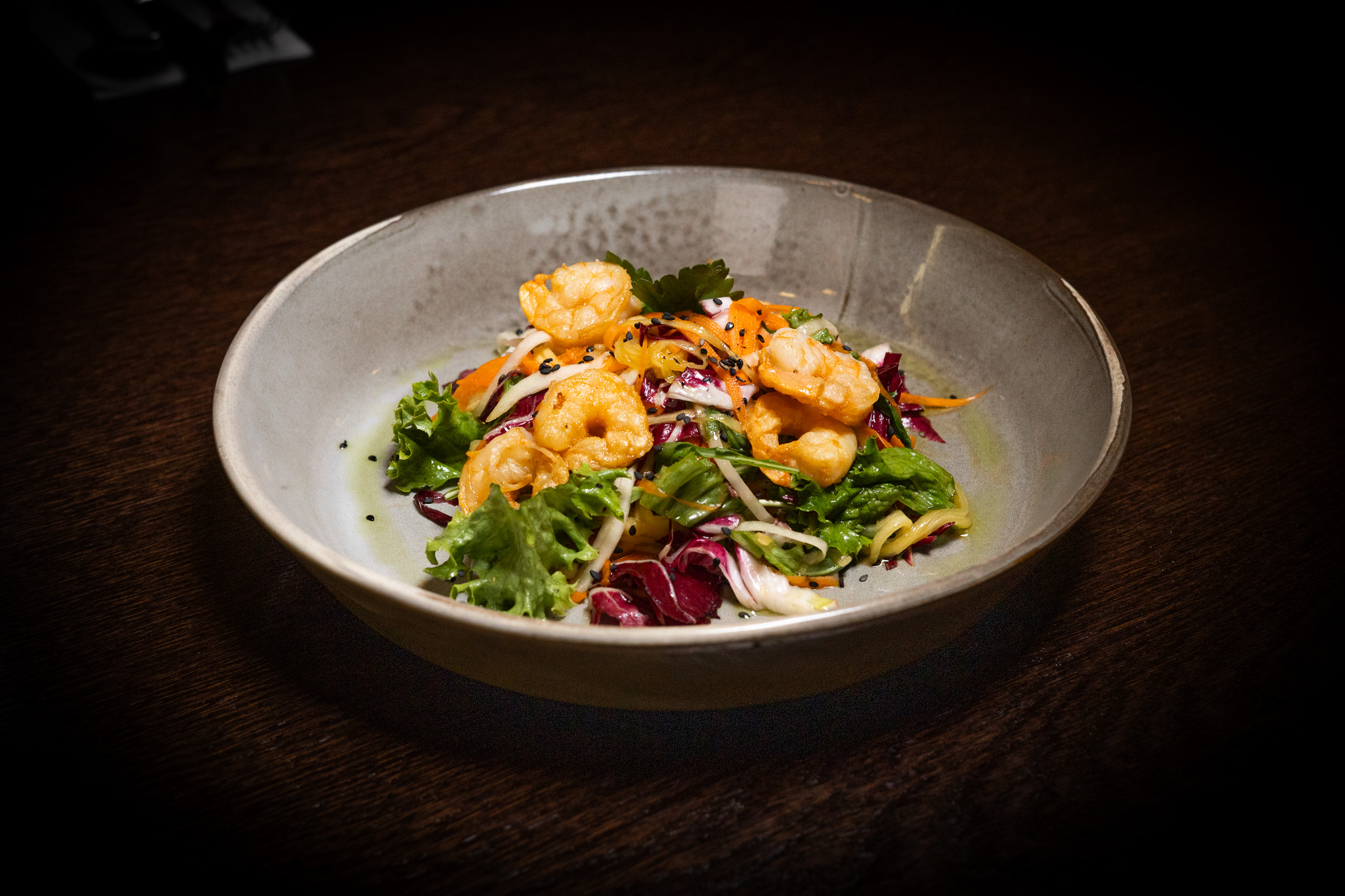 INSALATA CON GAMBERETTI E MANGO
