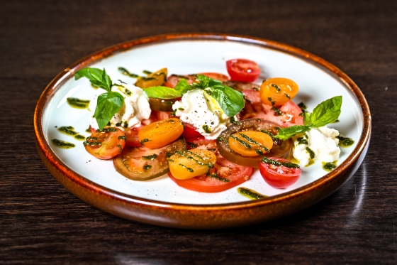 CAPRESE CON SCHIUMA DI BURRATA