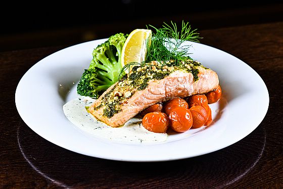 FILETTO DI SALMONE ALLA GRIGLIA