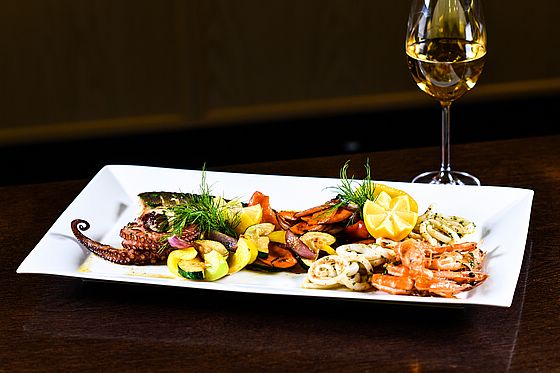 MIX DI PESCE E FRUTTI DI MARE
