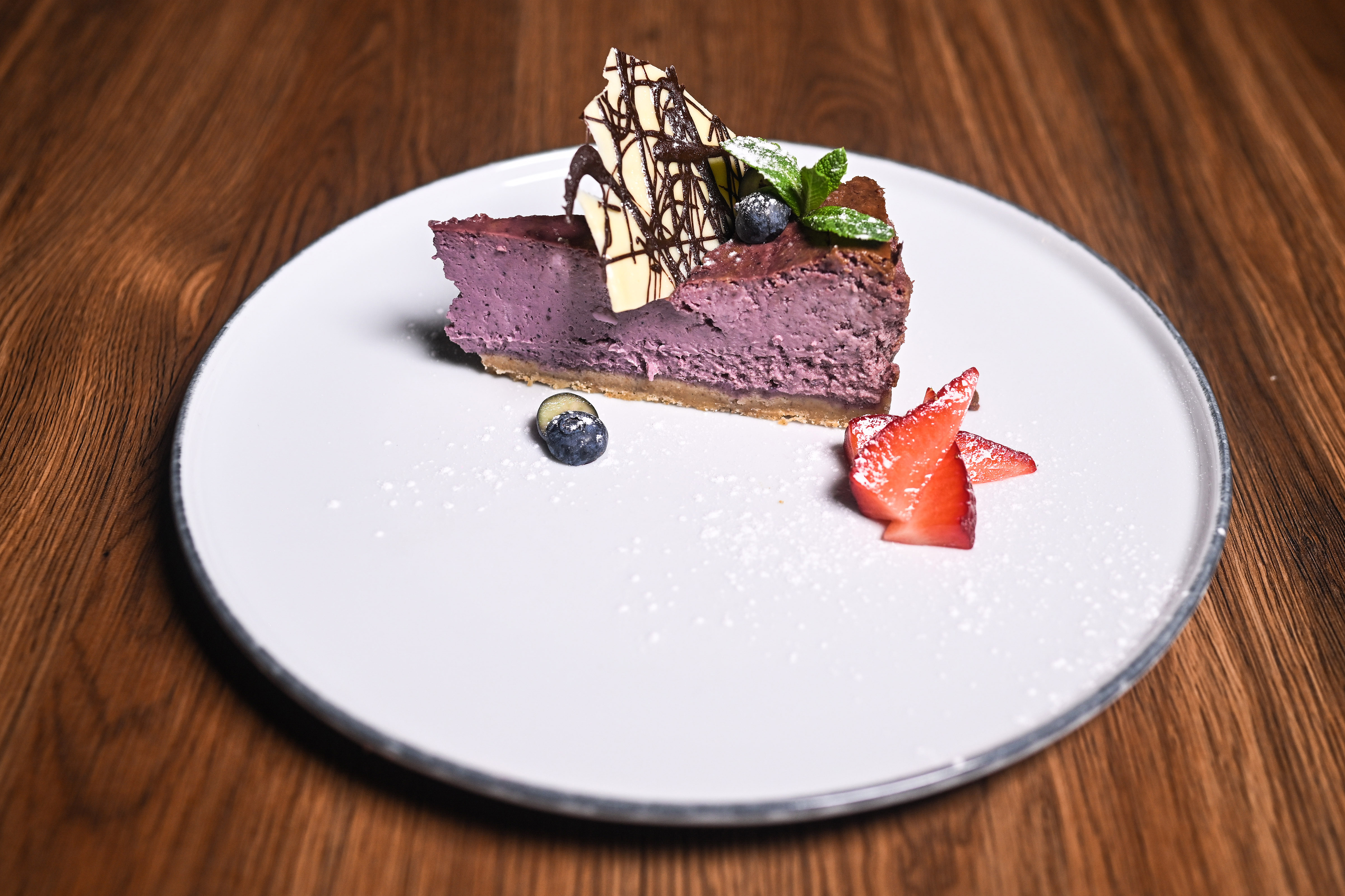 Černorybízový cheesecake